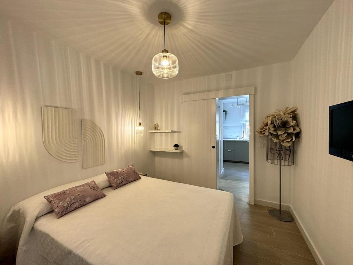 Apartment Avenzoar Seville