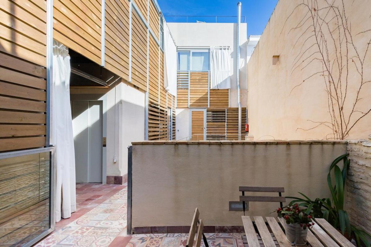 Disfruta Del Sol De Triana Desde Acogedor Y Original Piso Con Gran Terraza Apartment