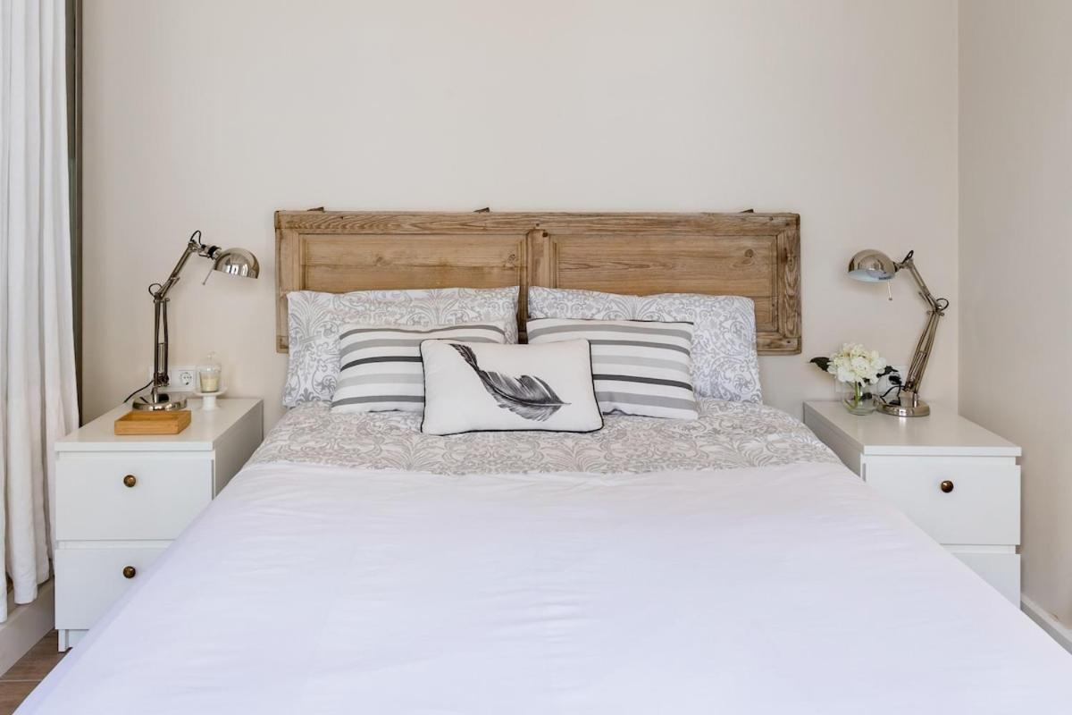 Disfruta Del Sol De Triana Desde Acogedor Y Original Piso Con Gran Terraza Apartment
