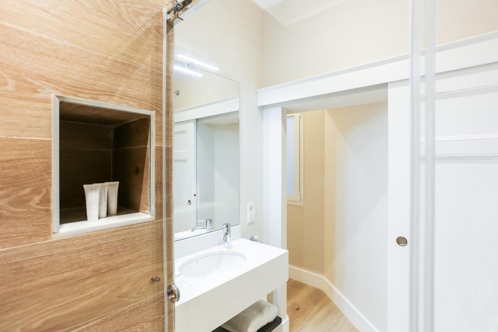Apartment Mateo Gago 13 *
