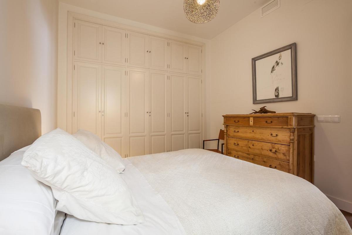 Penthouse In Restored C19th *