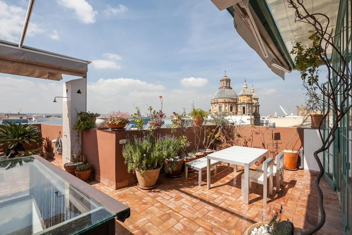 Penthouse In Restored C19th * Seville