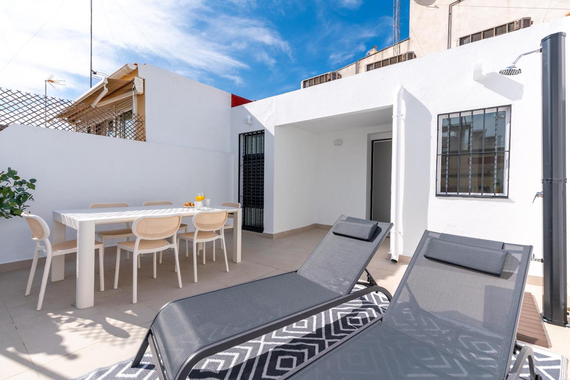 Сasa de vacaciones G4 Brand New San Bernardo Terraza Sevilla