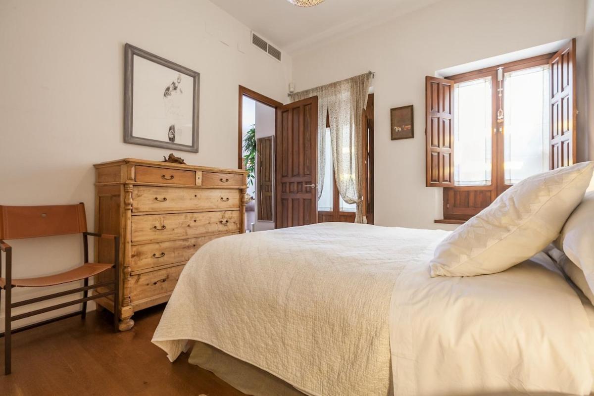 Penthouse In Restored C19th Apartment