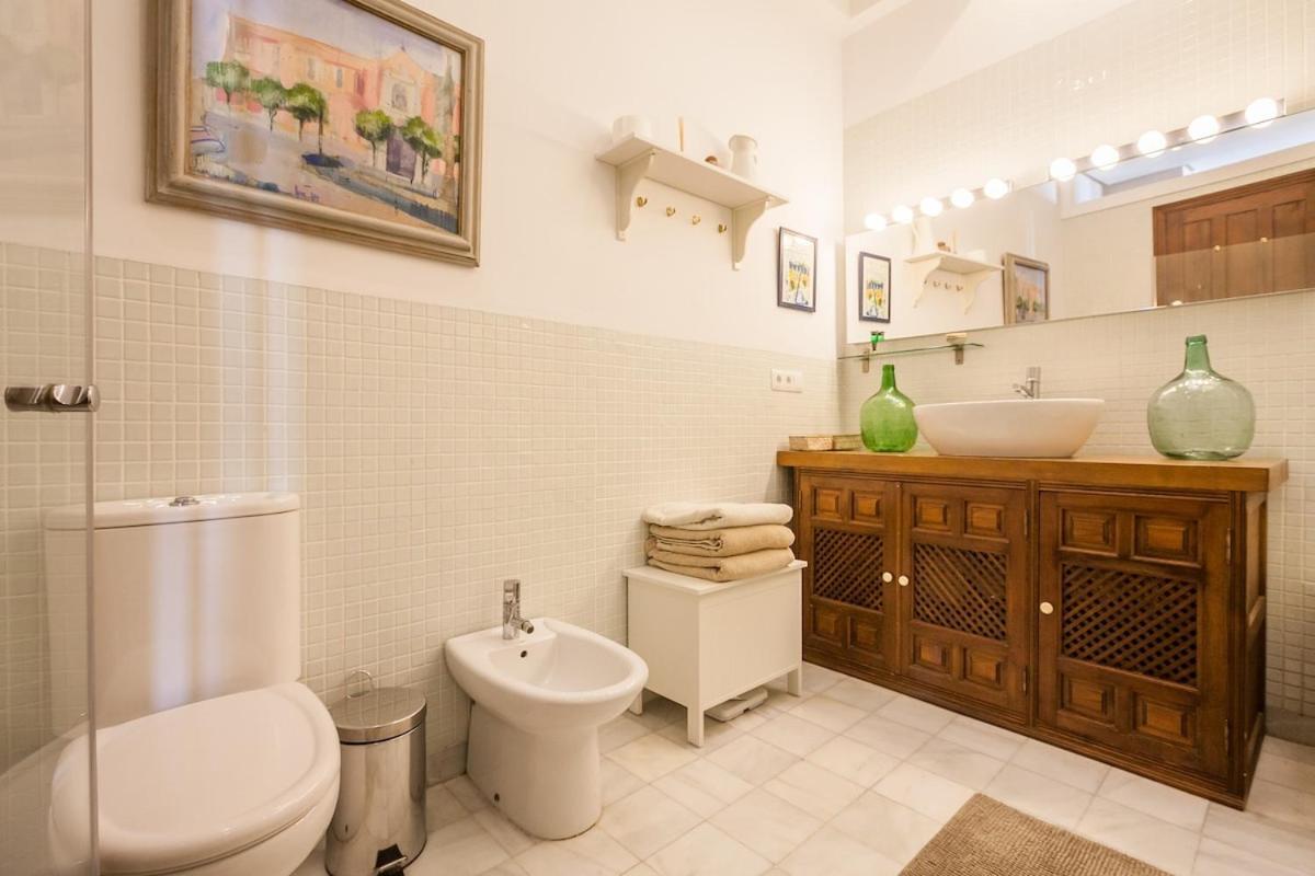 Penthouse In Restored C19th