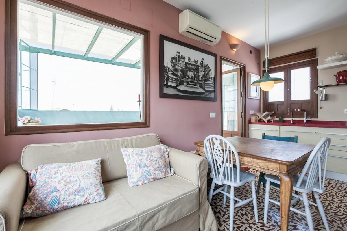 Penthouse In Restored C19th Apartment
