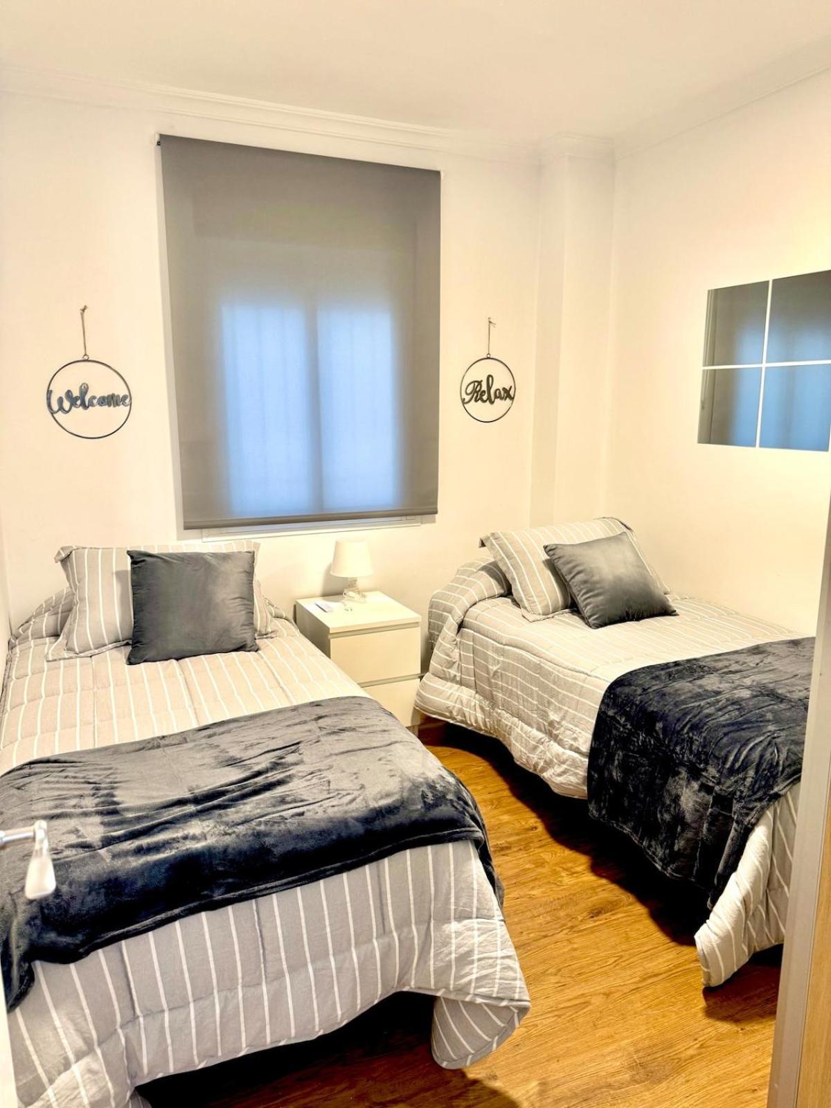 Centro Historico A Pie, Parking Gratis Seville