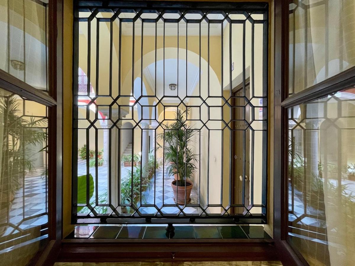 Caballerizas Apartment Seville