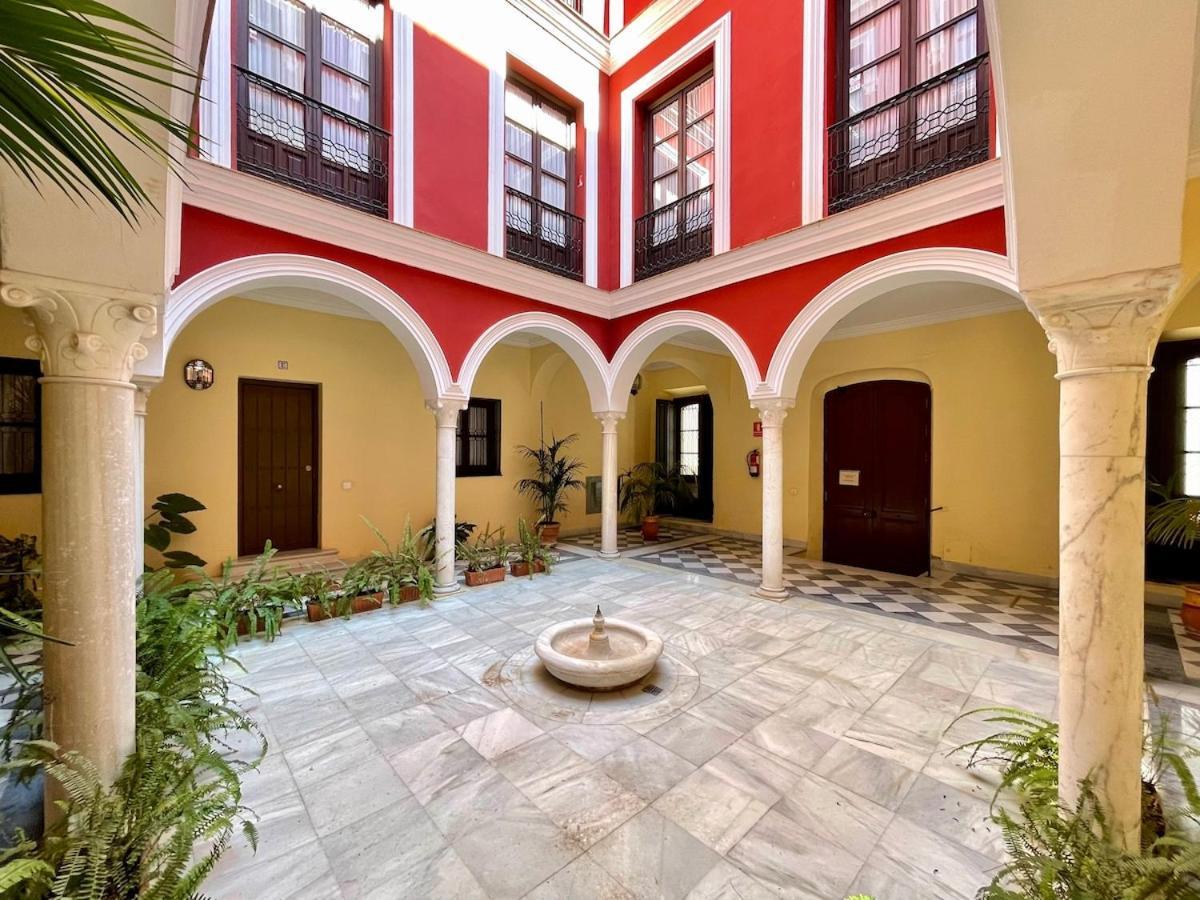 Apartment Caballerizas Seville