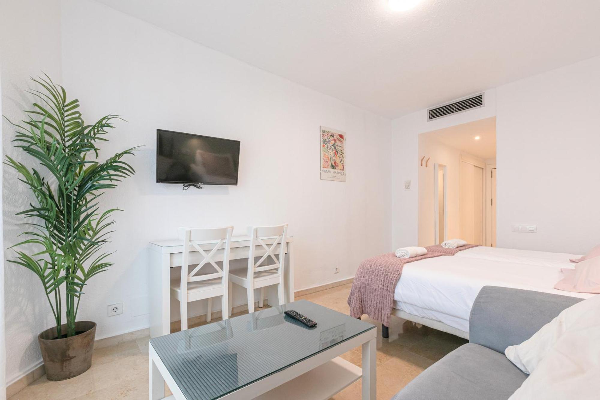 Ruby Apartment