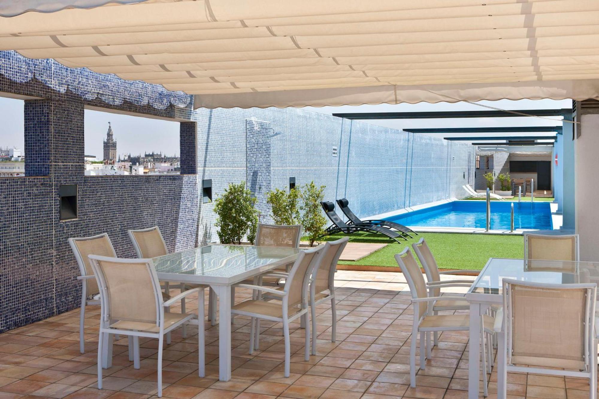 Nh Plaza De Armas 4* Seville