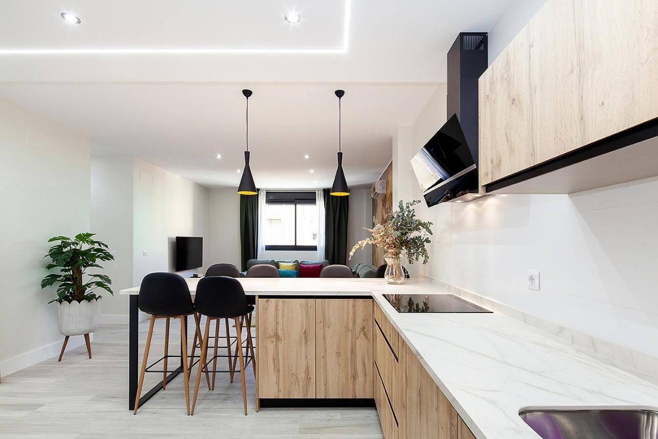 Family Suits Encantos De Apartamento Sevilla