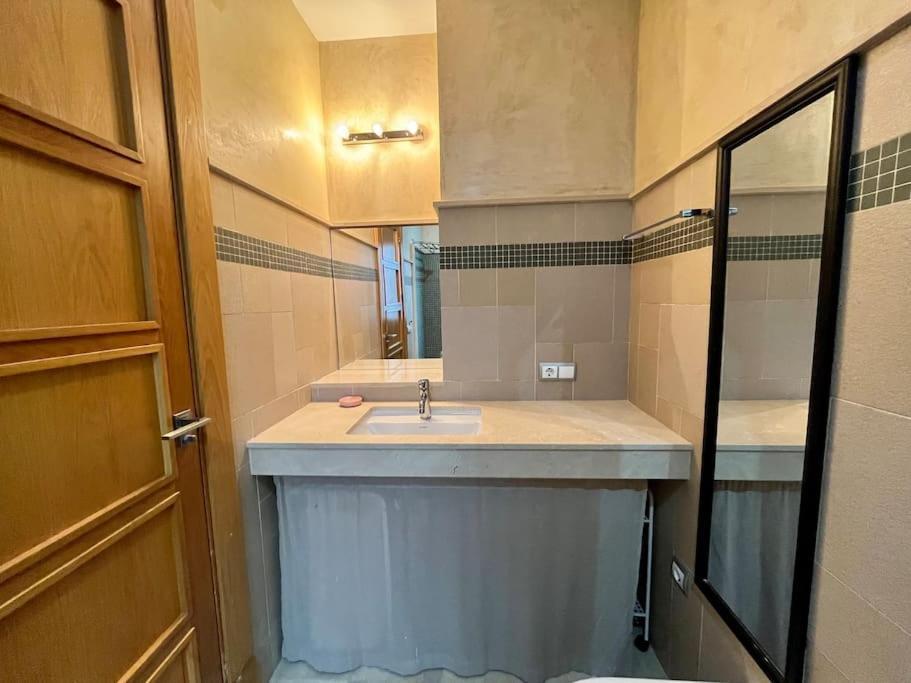 Sierpes-azofaifo Apartment