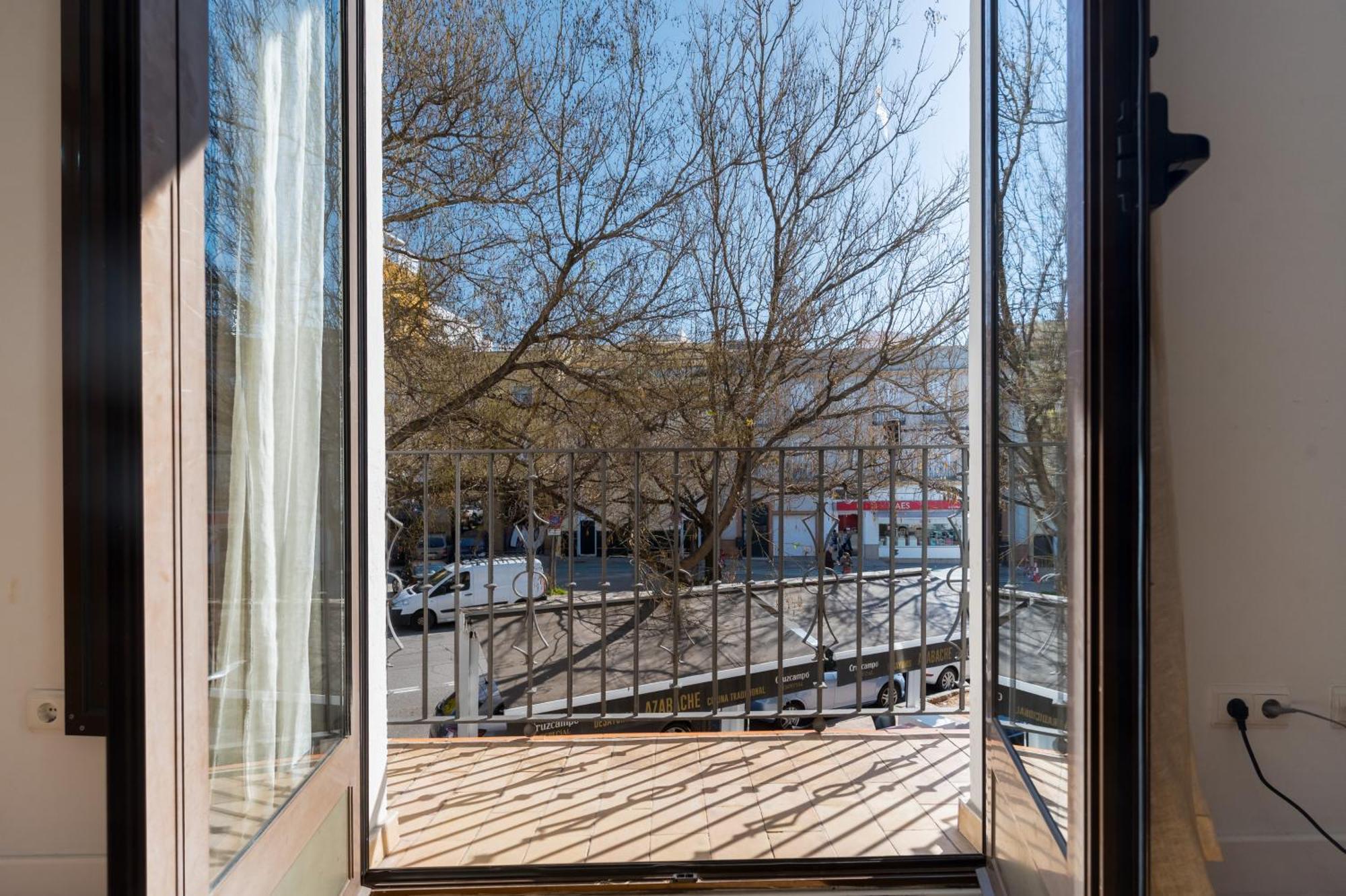 3 Bedrooms 2 Bathrooms Furnished - Triana - Great - Mintystay Apartment *