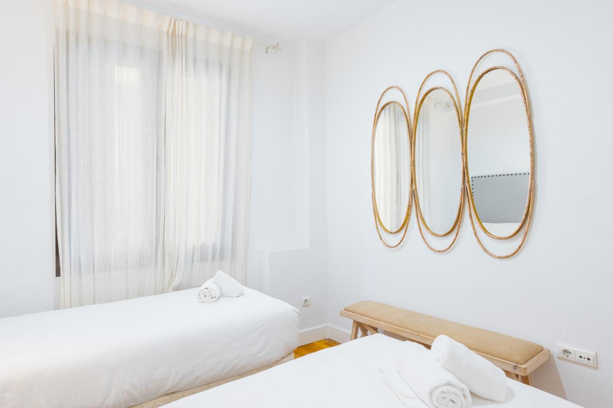 3 Bedrooms 2 Bathrooms Furnished - Triana - Great - Mintystay *