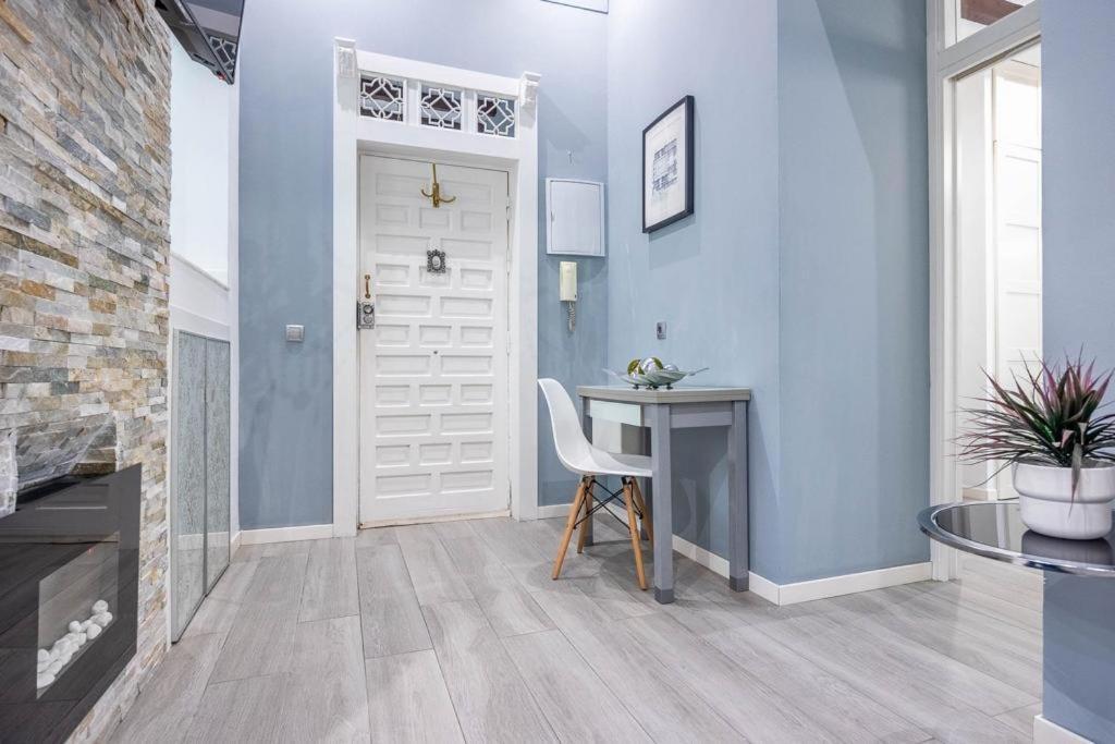Rentalsevilla Rubens Ii Apartment Seville