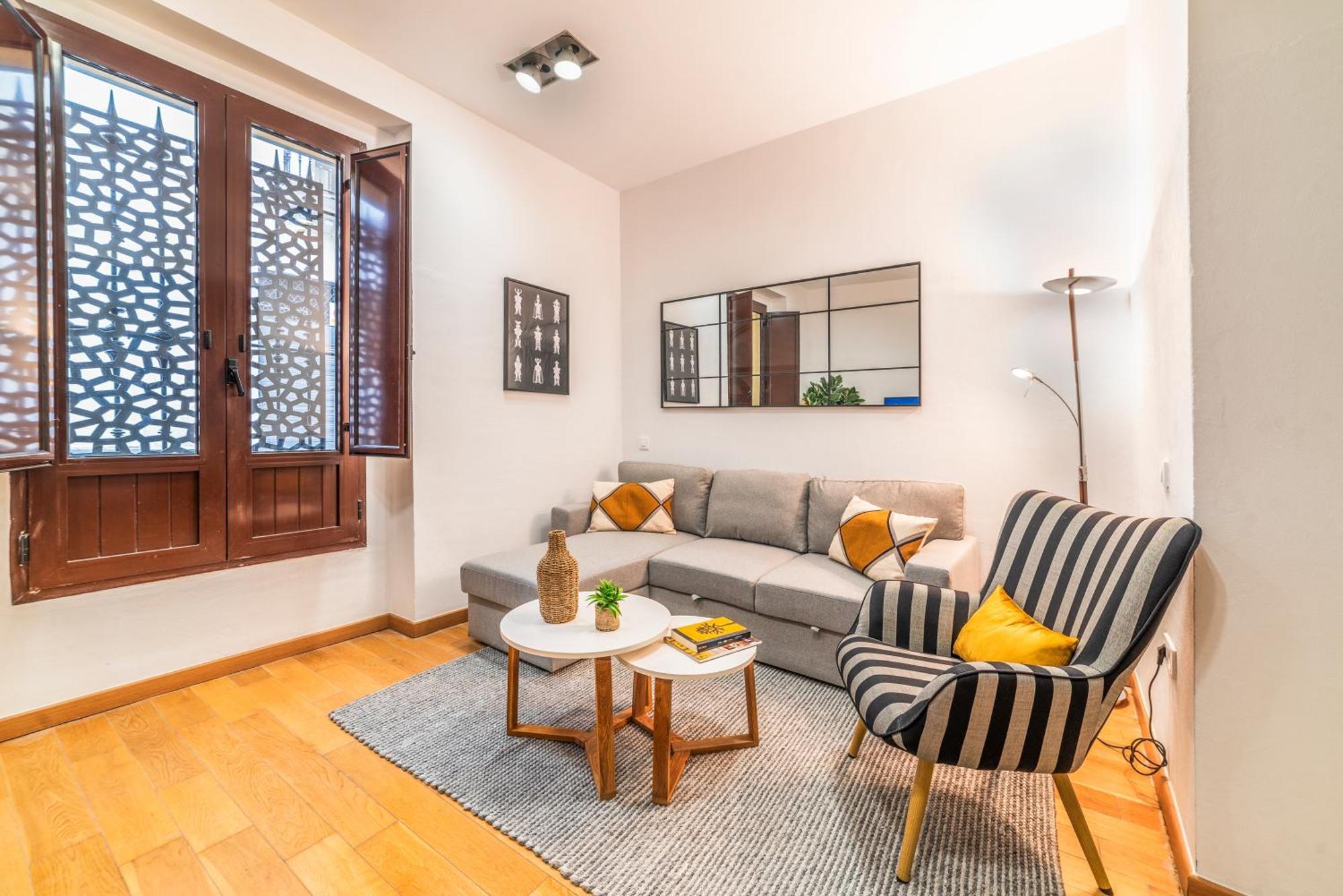 Zaragoza 66, By Homing U Apartment Seville