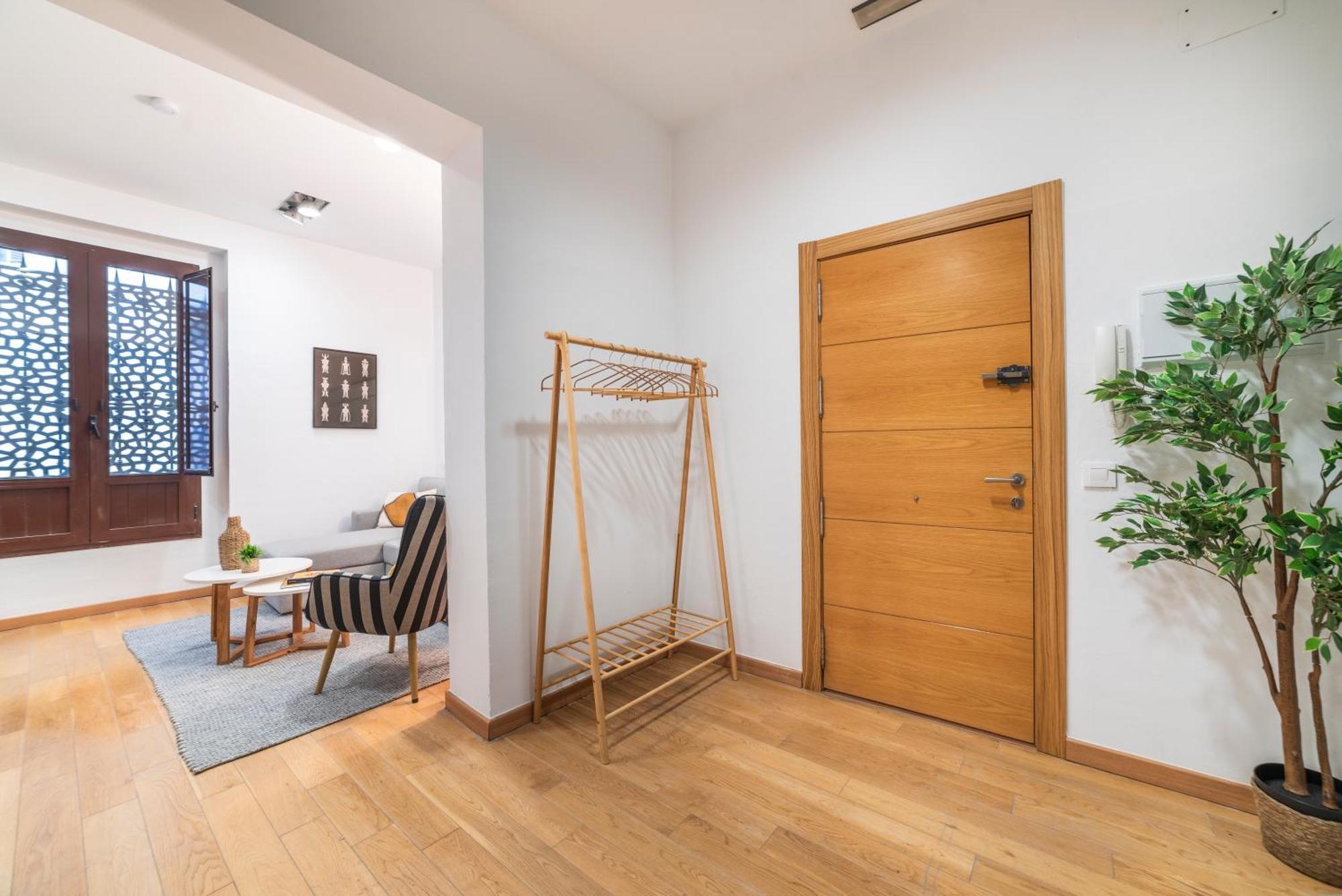 Zaragoza 66, By Homing U Apartment *