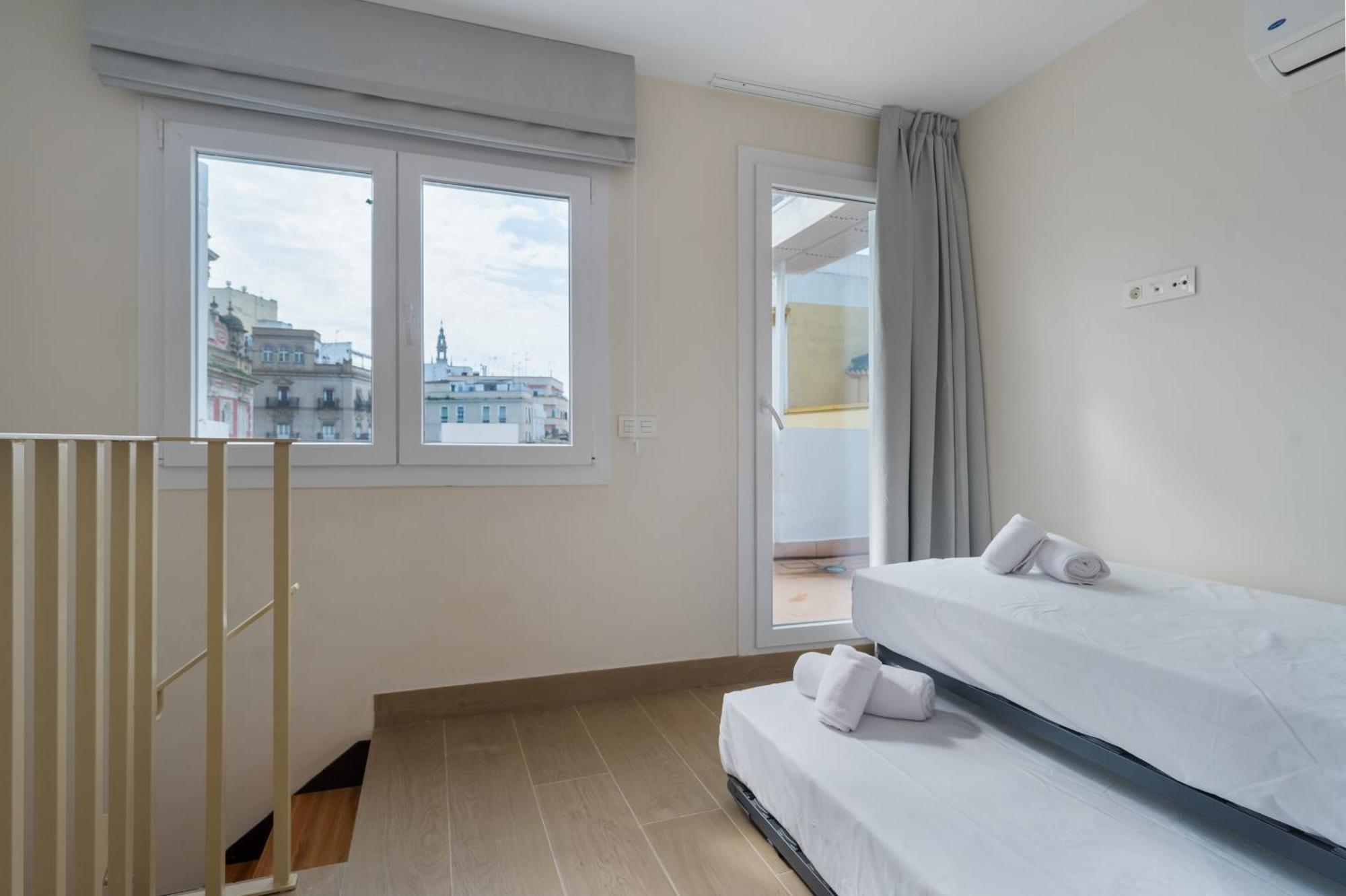 Apartment Espectacular Atico Duplex - Terraza Plaza Del Salvador Seville