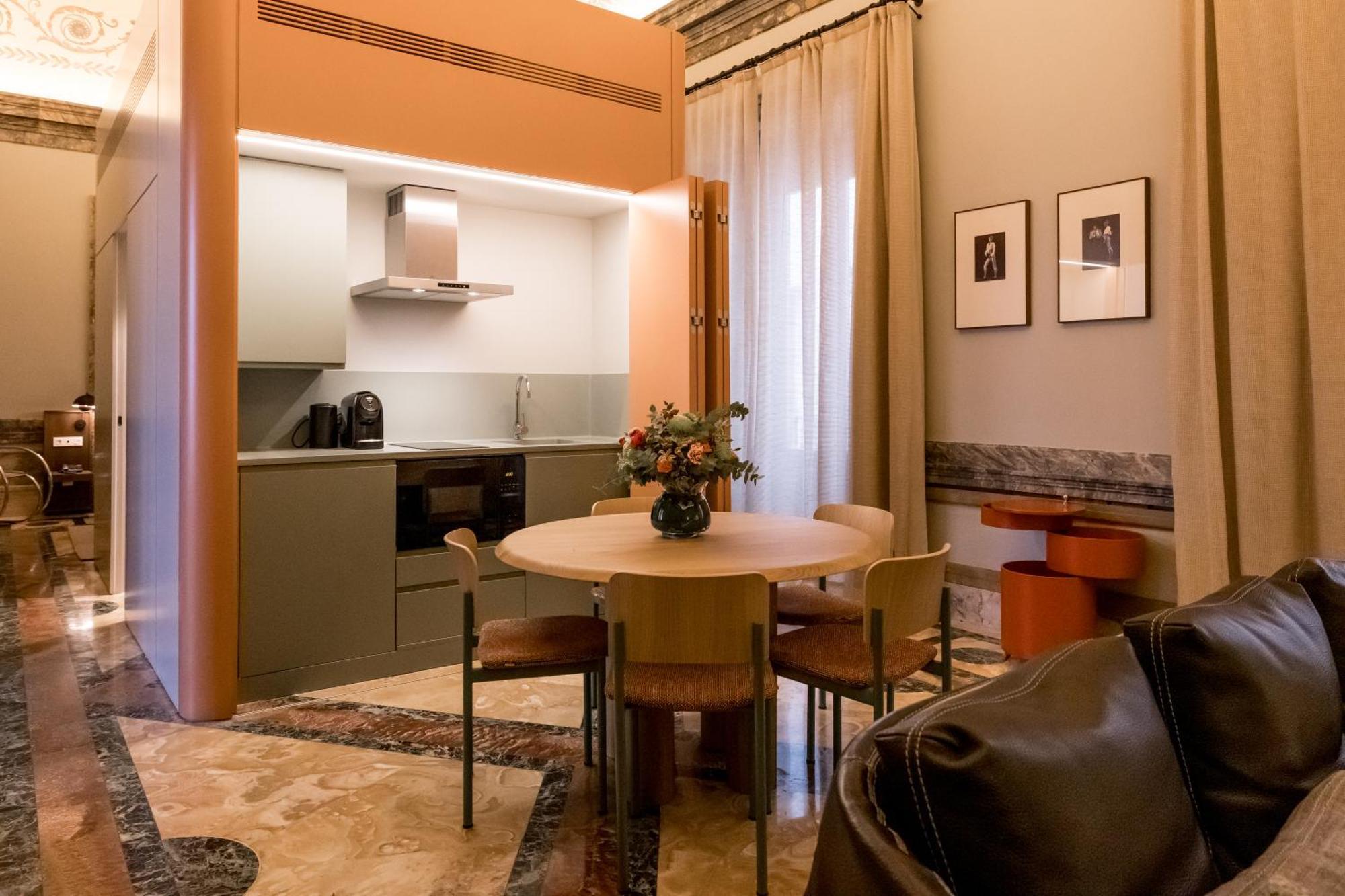 Aparthotel Mercer Residences *