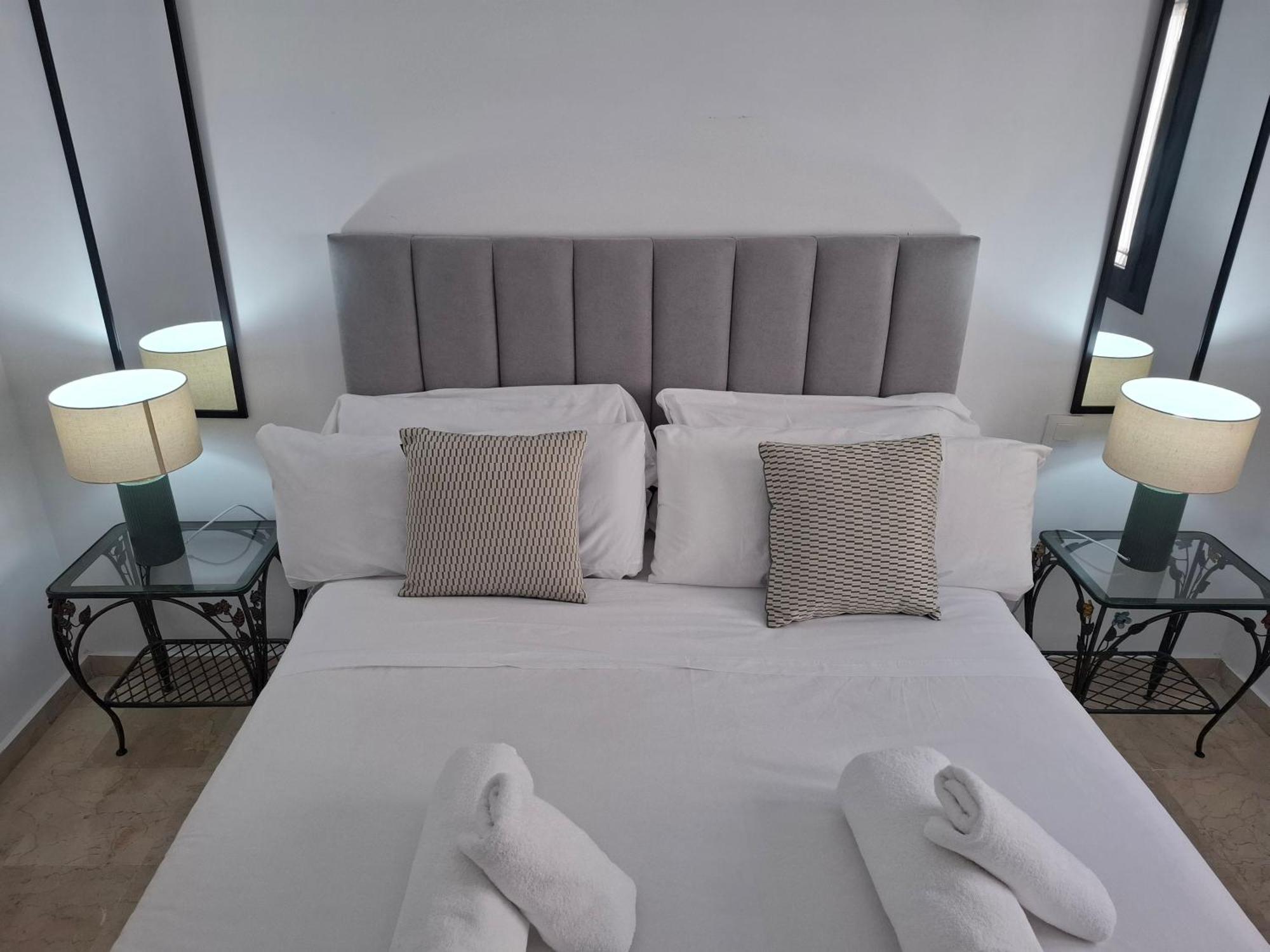 Tourist House San Eloy Apartamento Sevilla