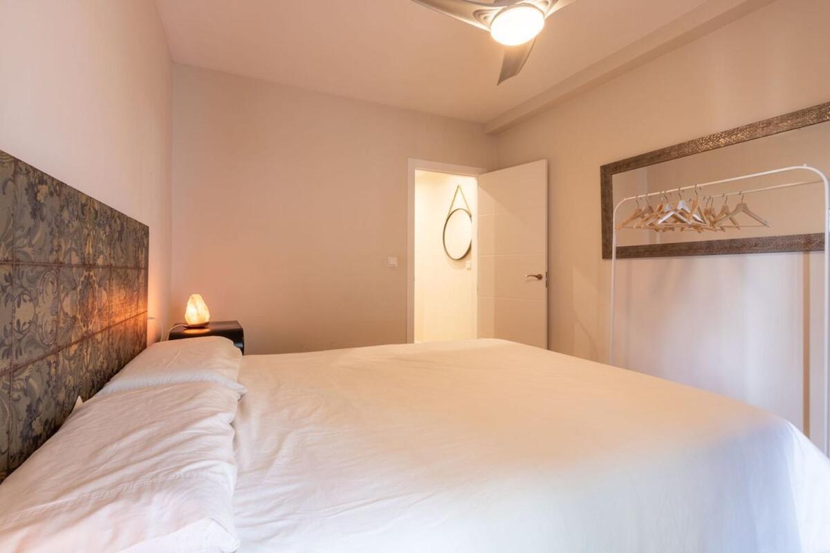 Pages By Valcambre Apartment
