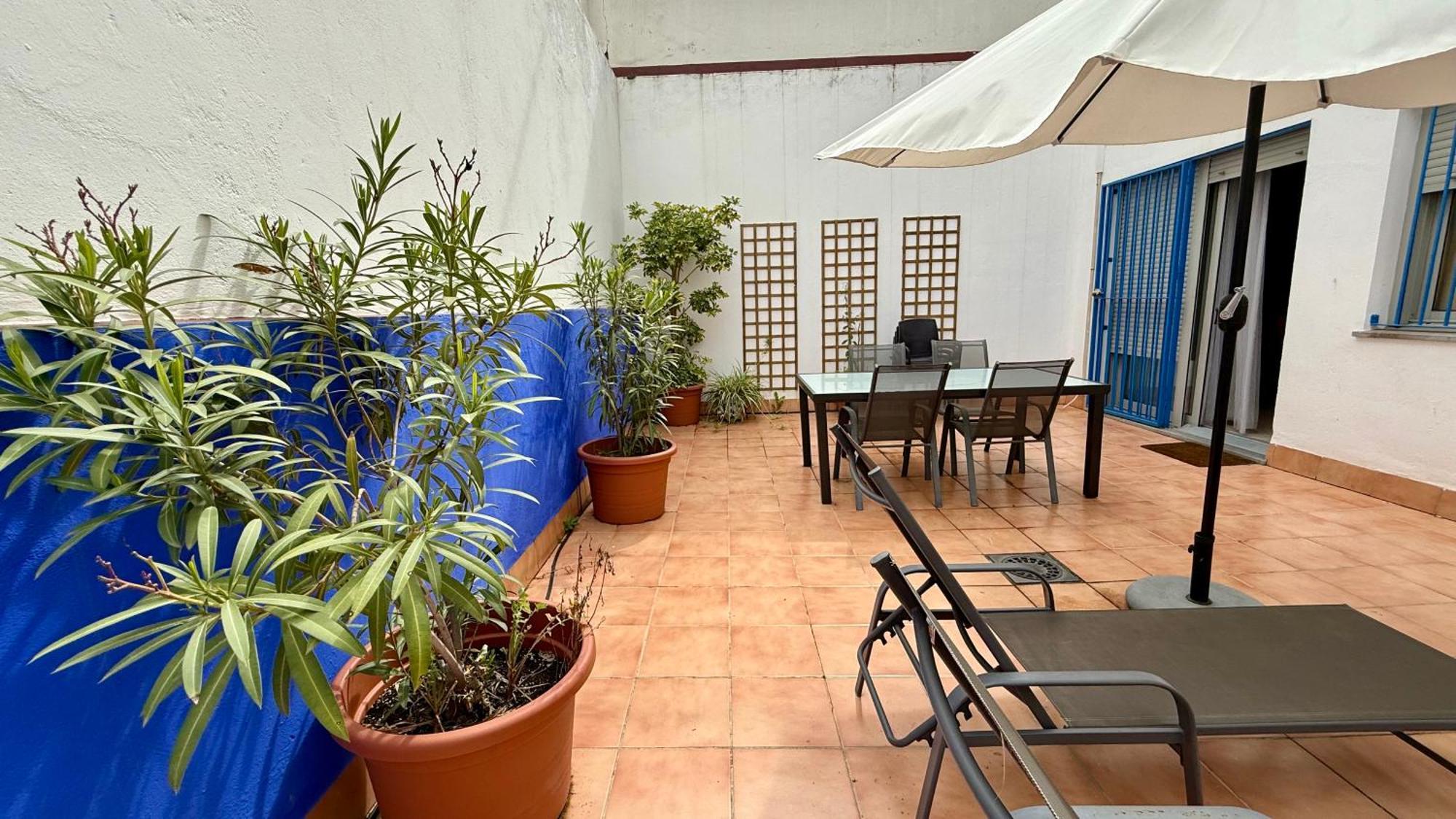 Apto T Patio Sevillano - Garaje Privado *