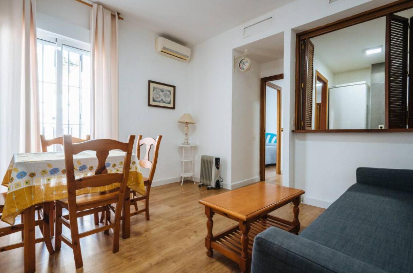 Pilsev Modern & Central, Perfect For Your *