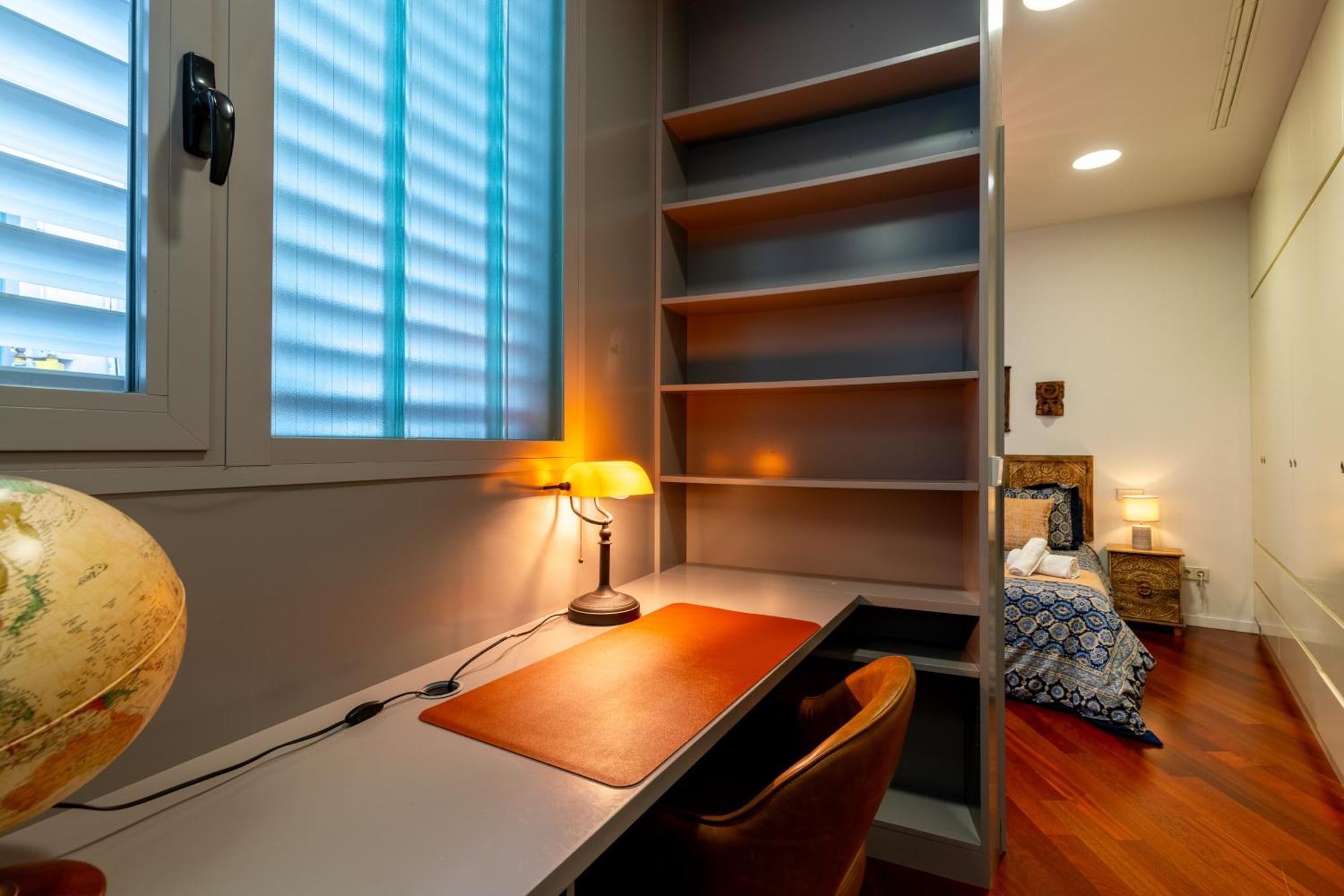 Apartment Paradise, By The Cathedral & Alcazar
