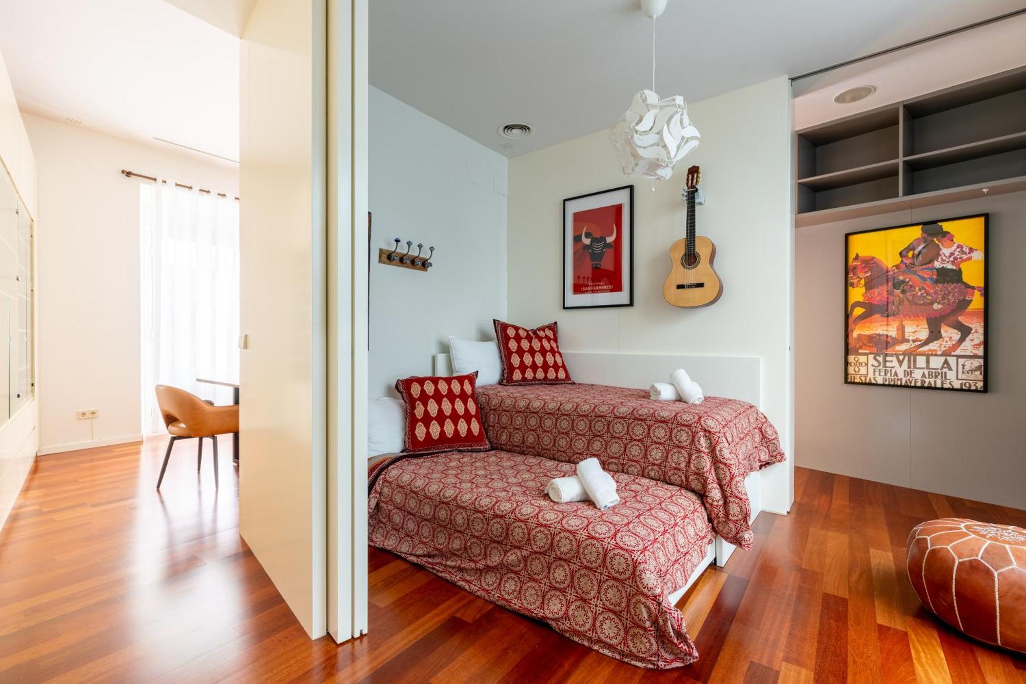 Apartment Paradise, By The Cathedral & Alcazar