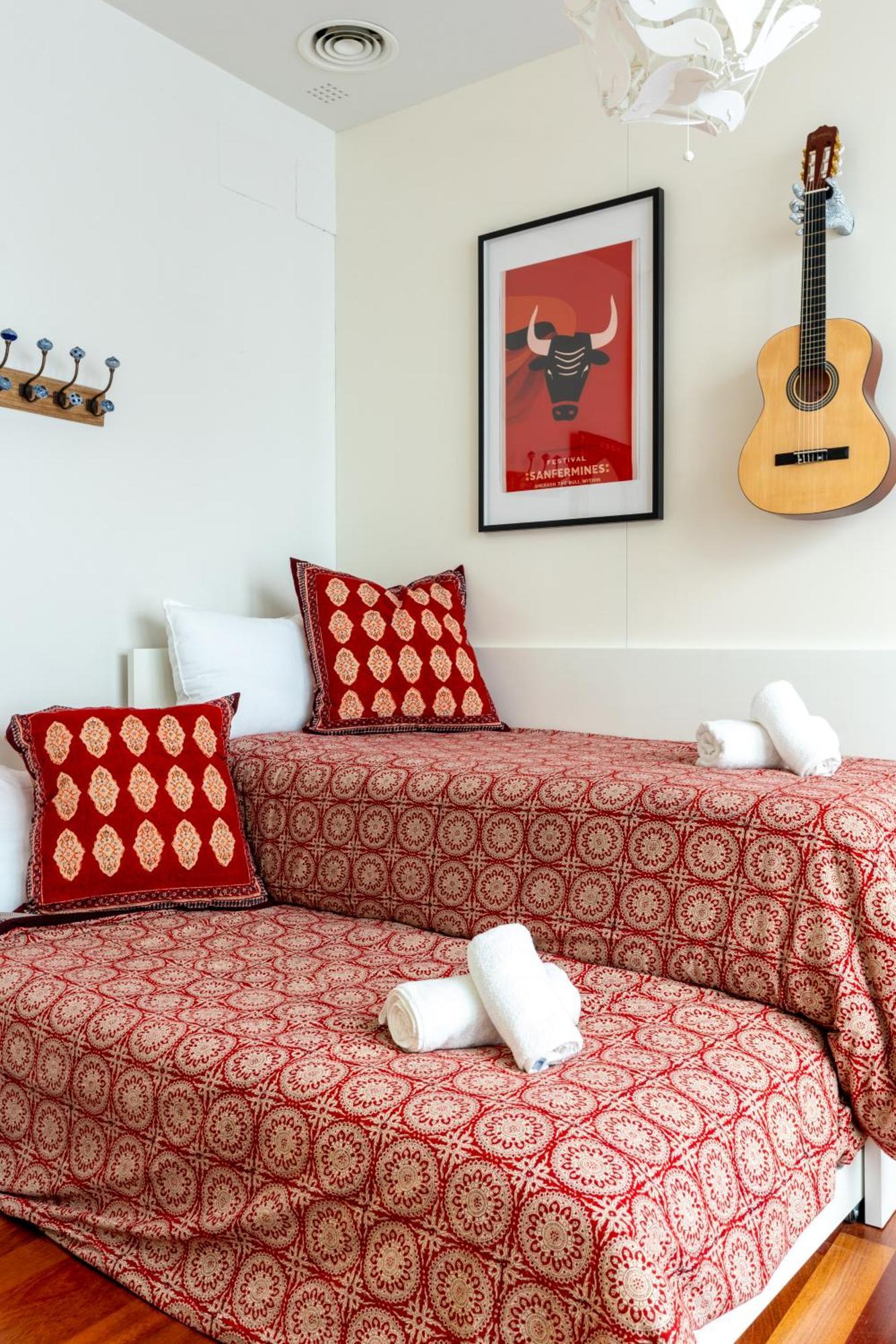 Apartment Paradise, By The Cathedral & Alcazar