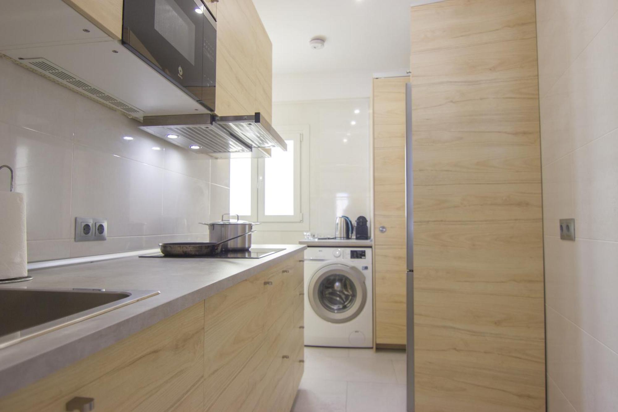 Moderno En De 95m2 Apartamento