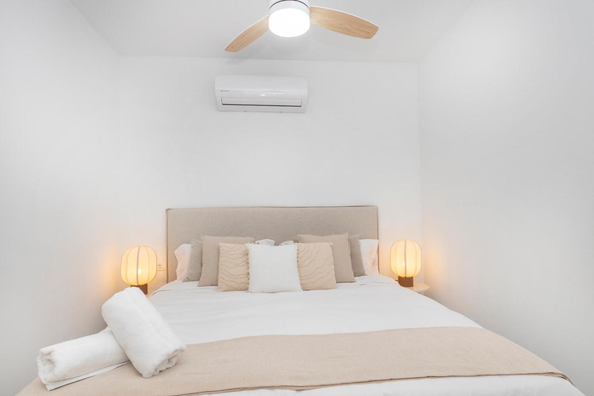 Apartment Columnas De Hercules - Great Location! Seville