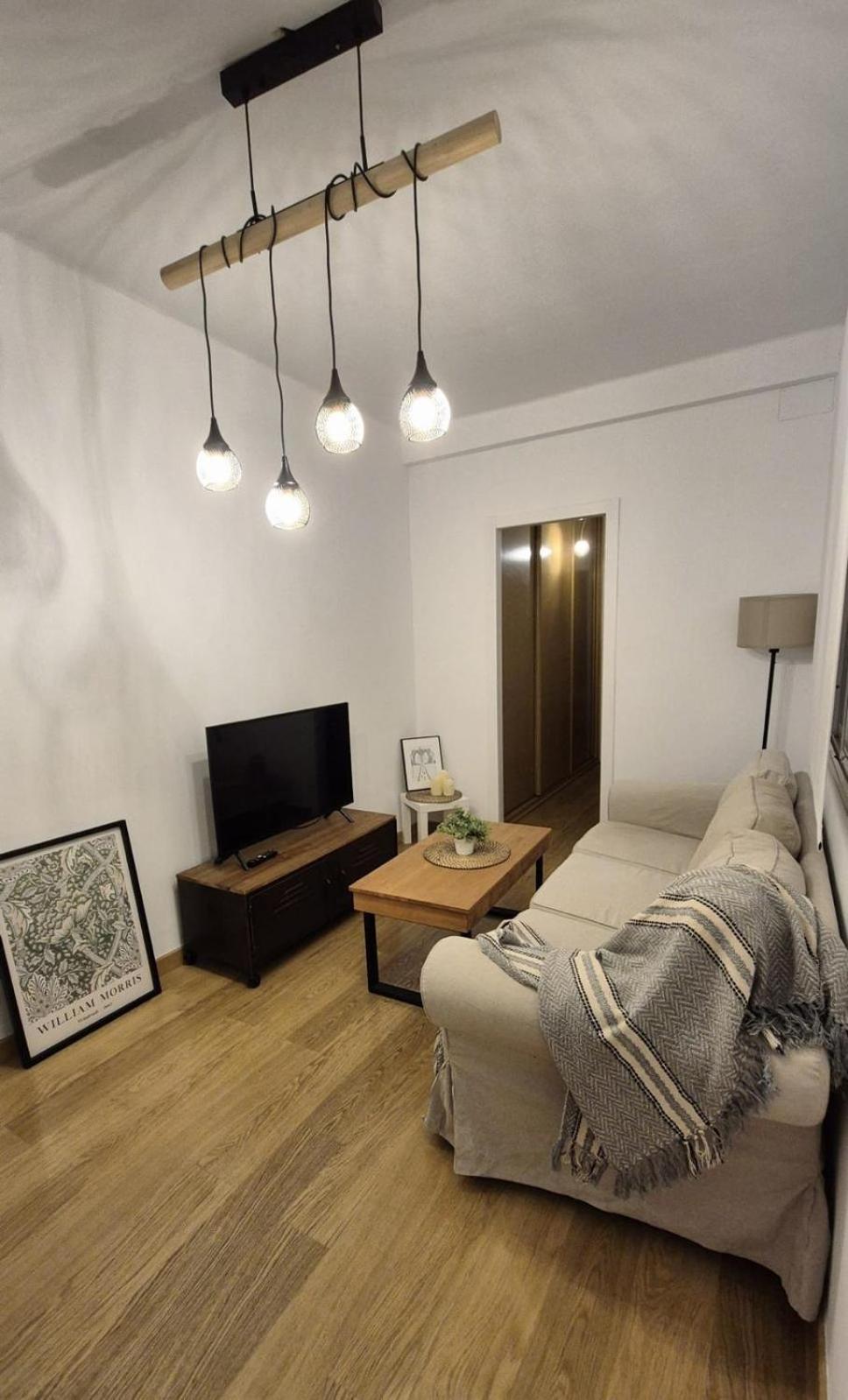Hostfy Centro, Calle Sol - San