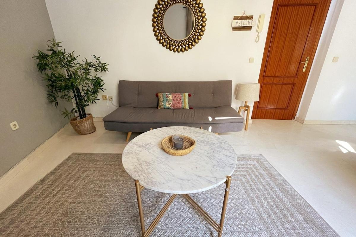 Alvarez Quintero Apartment