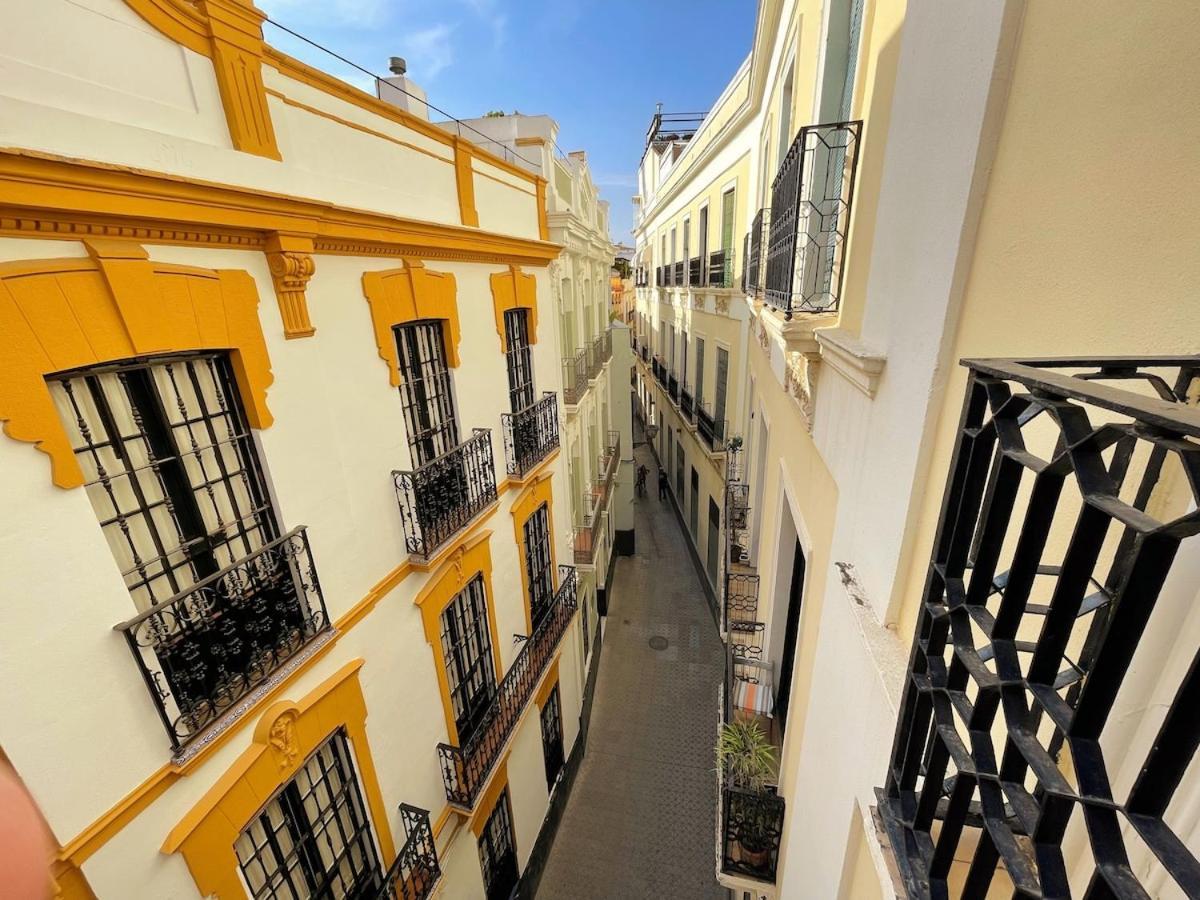 Alvarez Quintero Seville