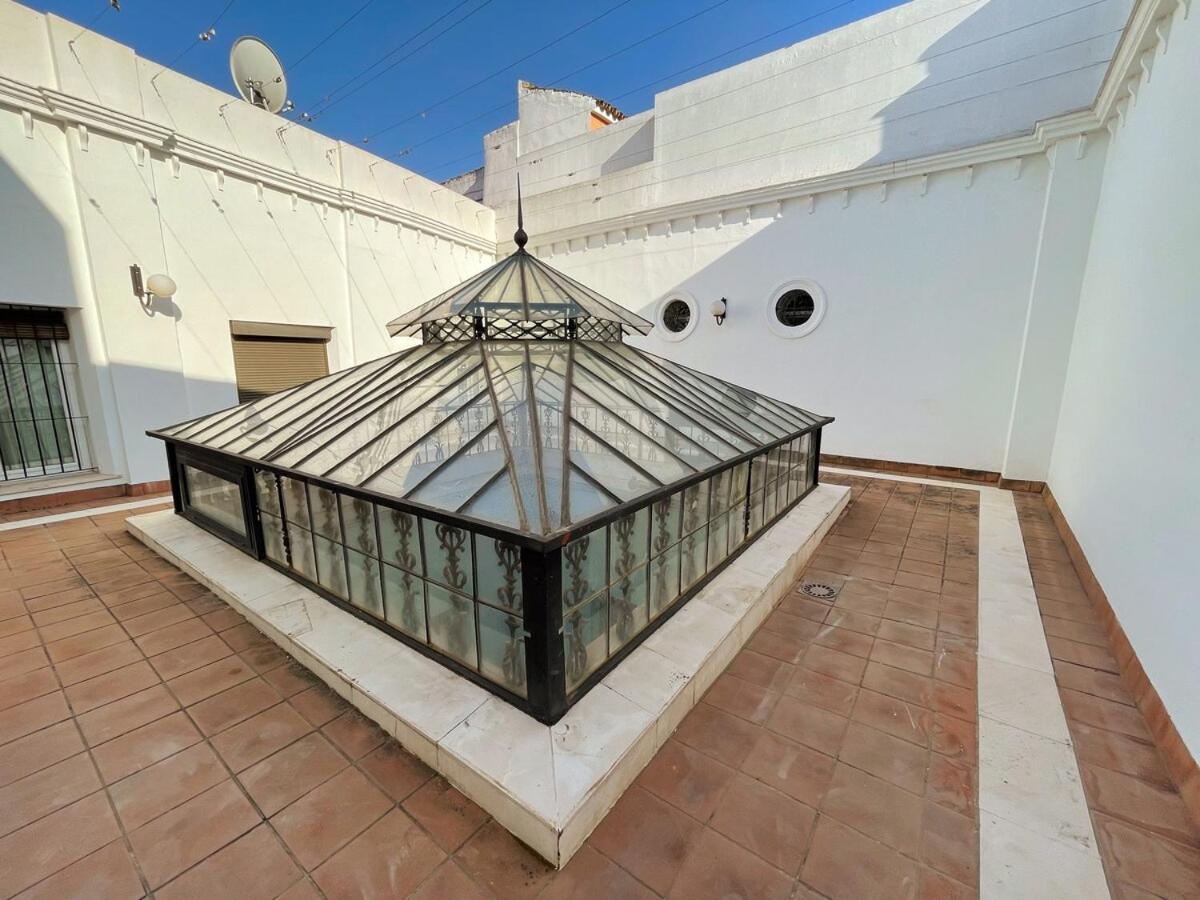 Alvarez Quintero Apartment