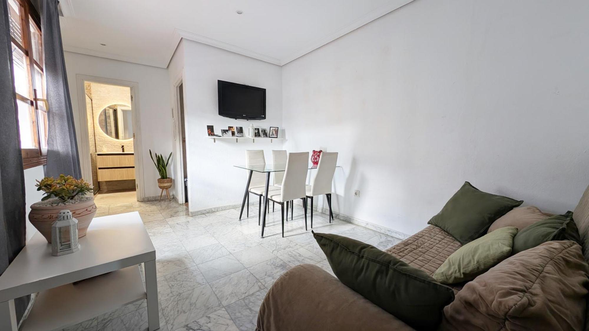 Apartment Luminoso Atico En Centro Con Vistas A La Plaza Alameda De Hercules - Hasta 4 Personas