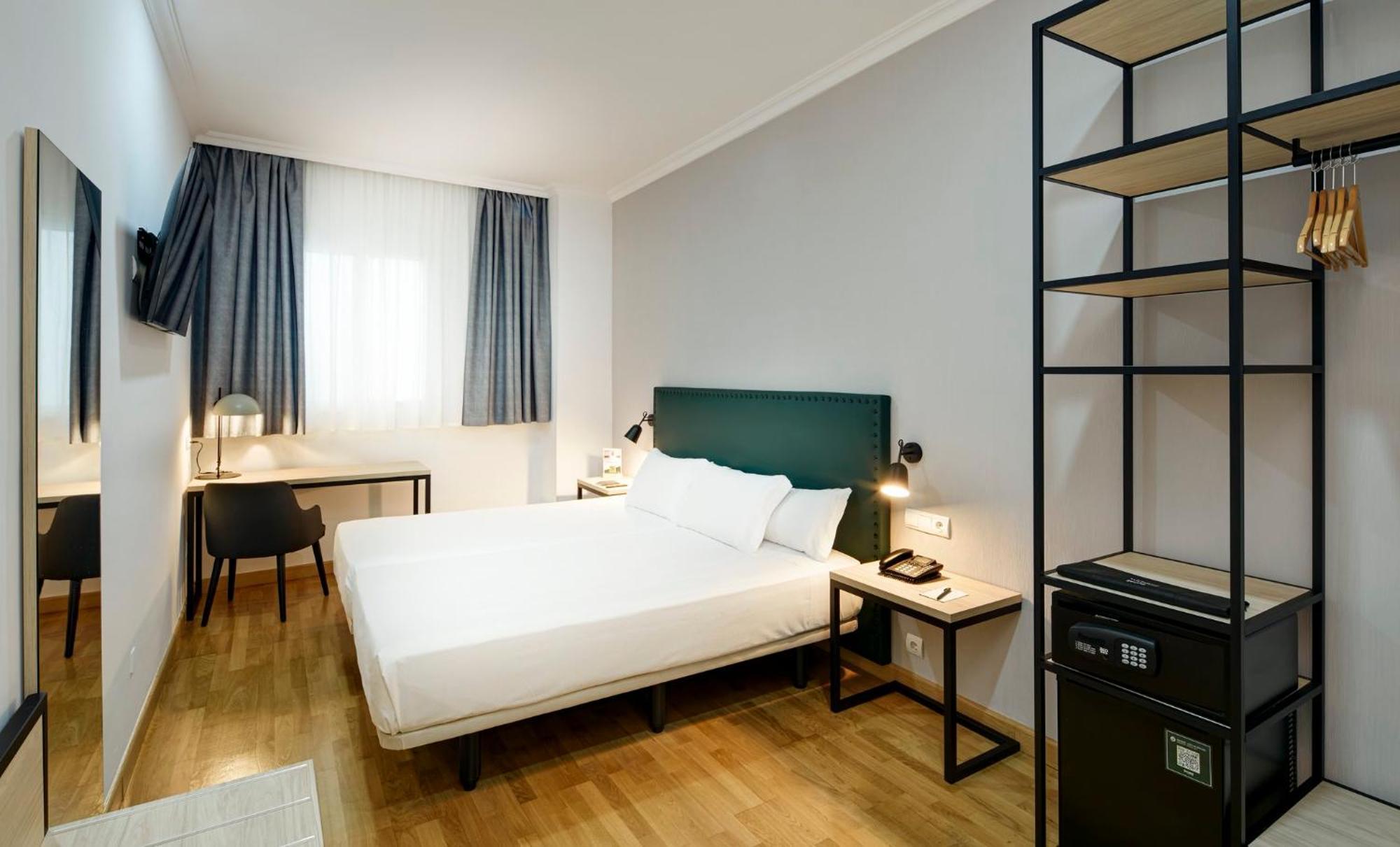 Sercotel Casas De Mercaderes 3* Seville