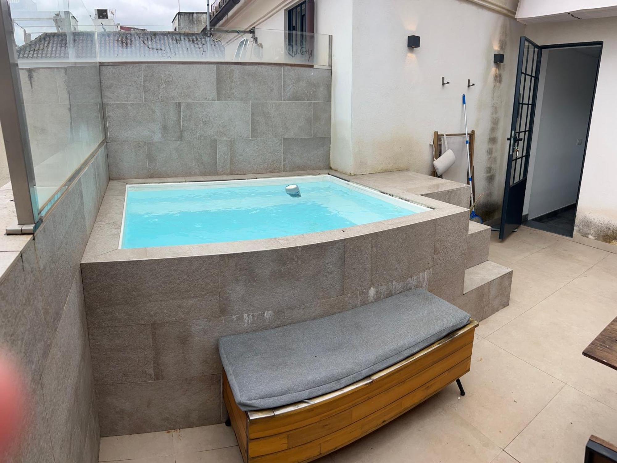 Komodo Gran Poder - Penthouse With Private Pool And Cozy Twin Bedroom Seville
