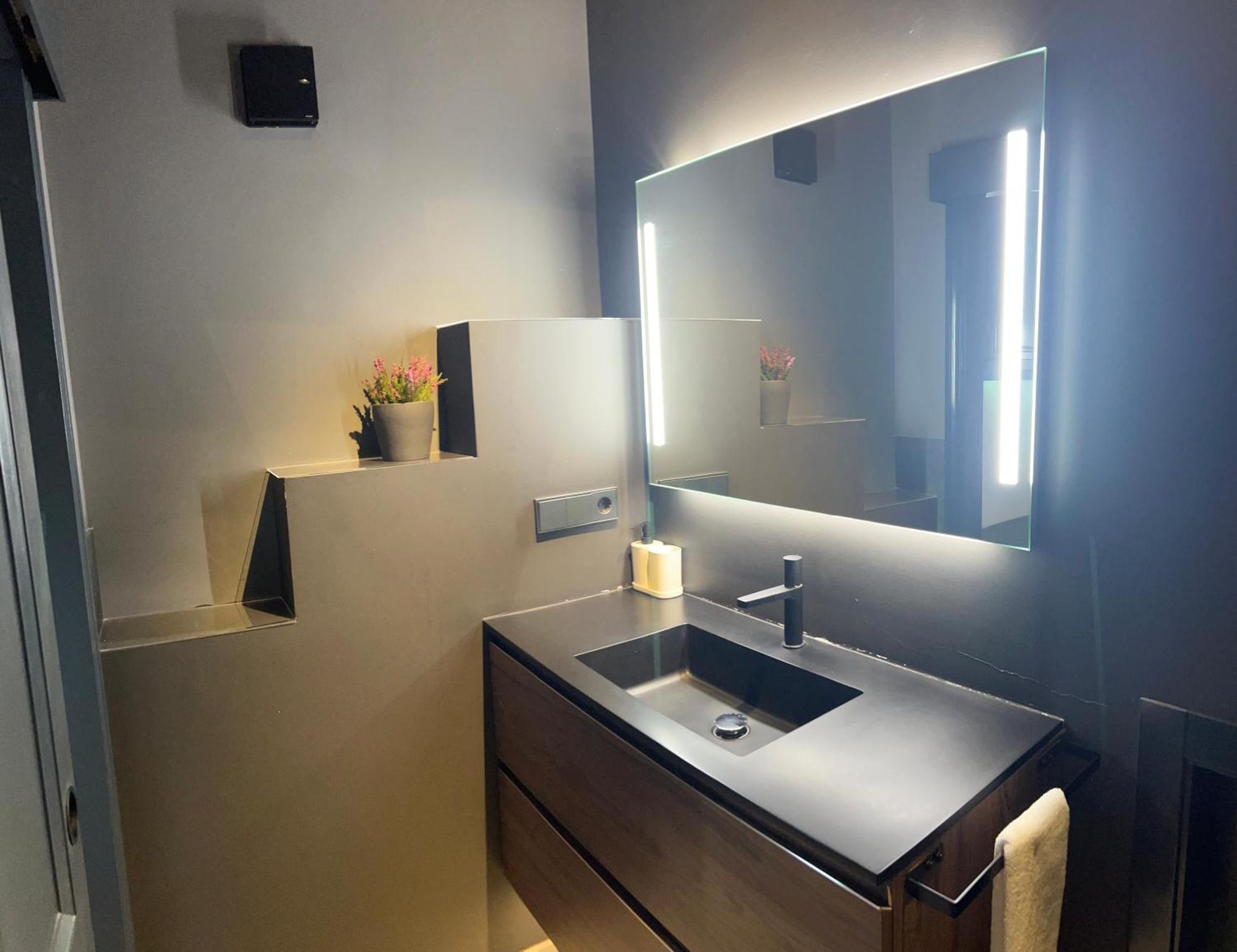 Apartment Komodo Gran Poder - Penthouse With Private Pool And Cozy Twin Bedroom Seville