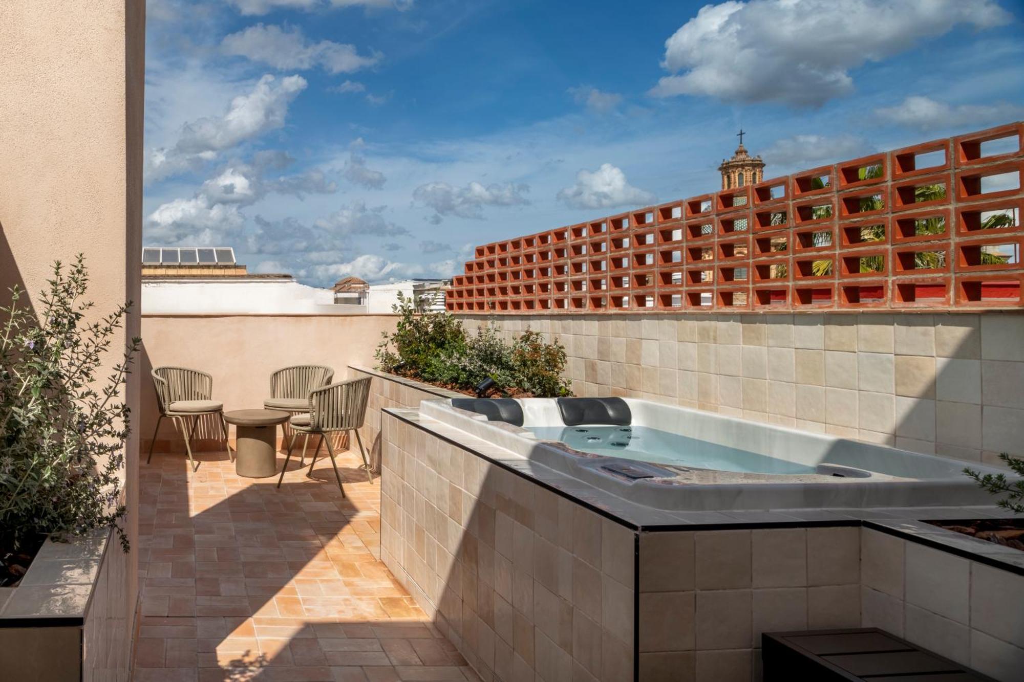 Magno Clavellinas - Pool And Parking * Seville