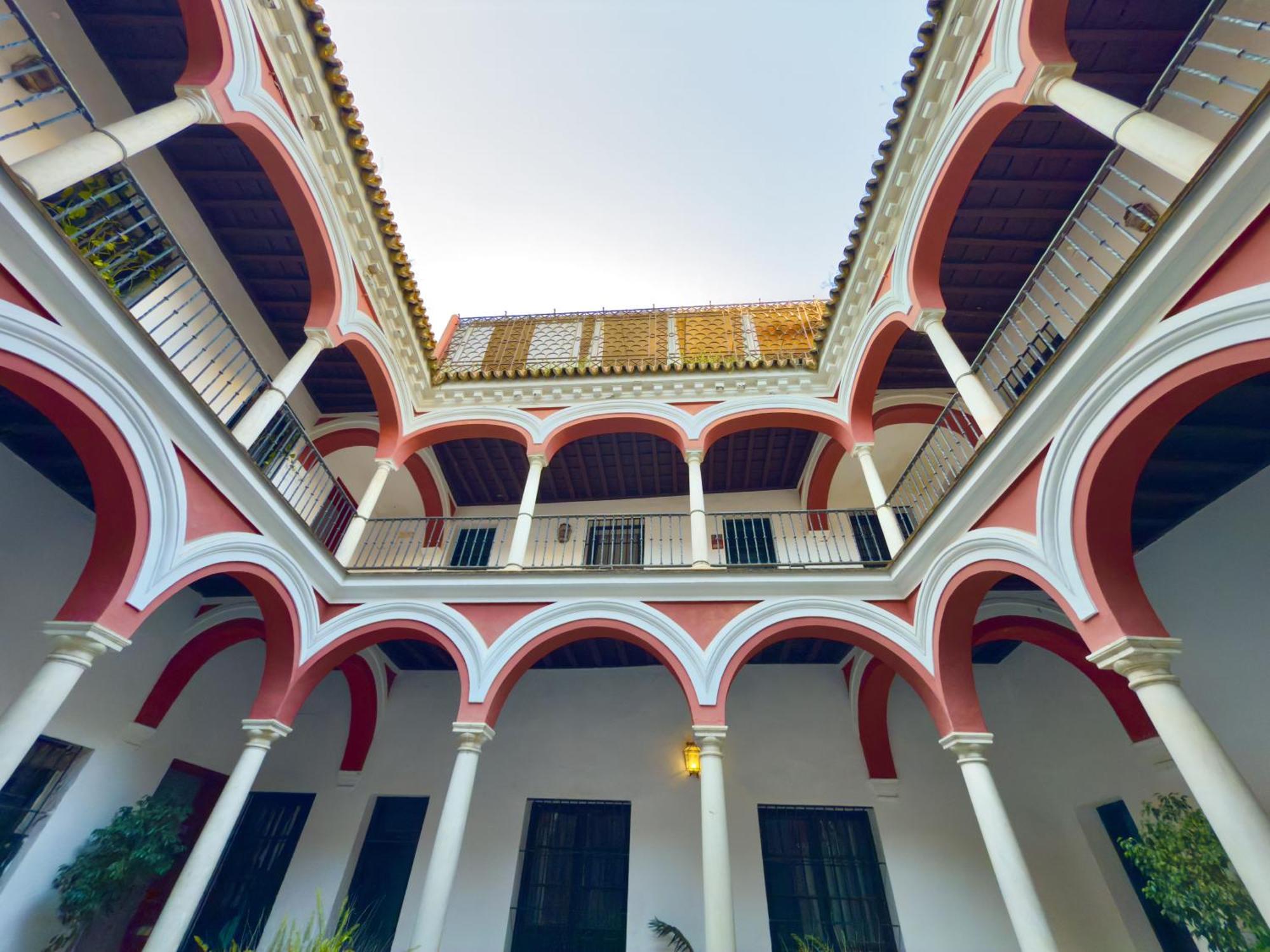 Centro Palacio Siglo De Oro * Seville