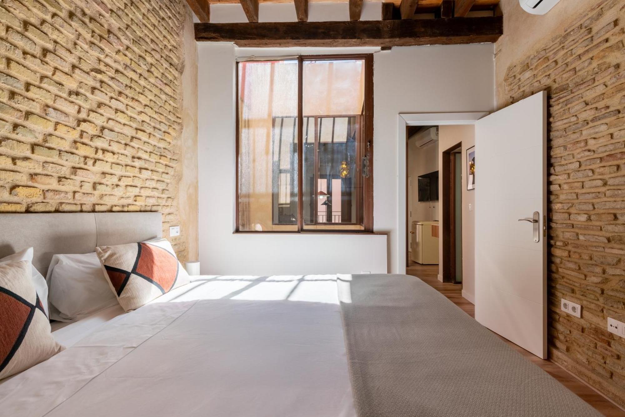 Aparthotel O&l Casa Barrabas *