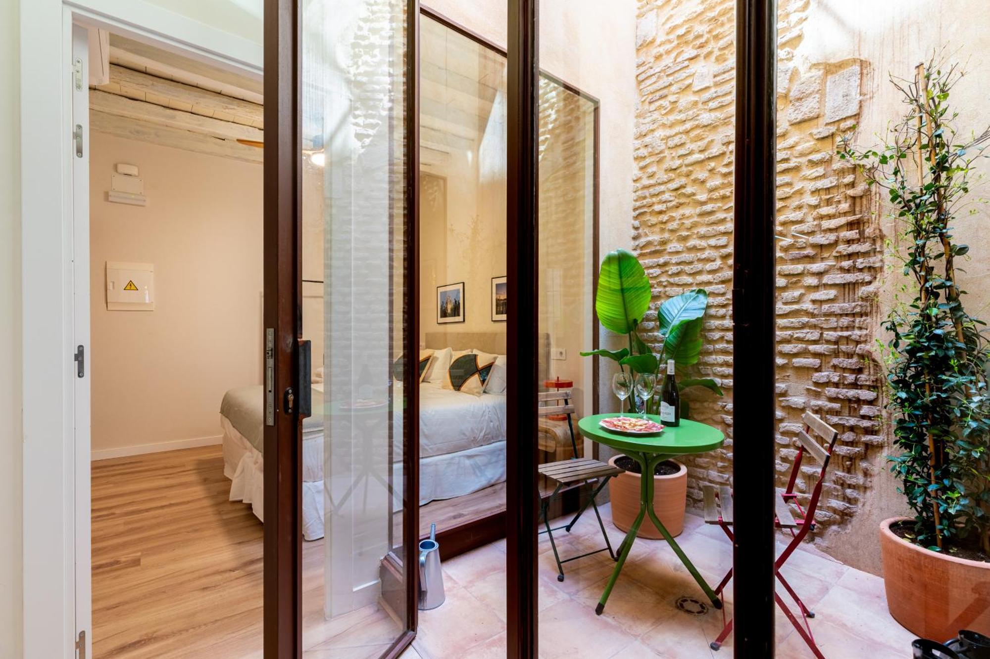 O&l Casa Barrabas Seville