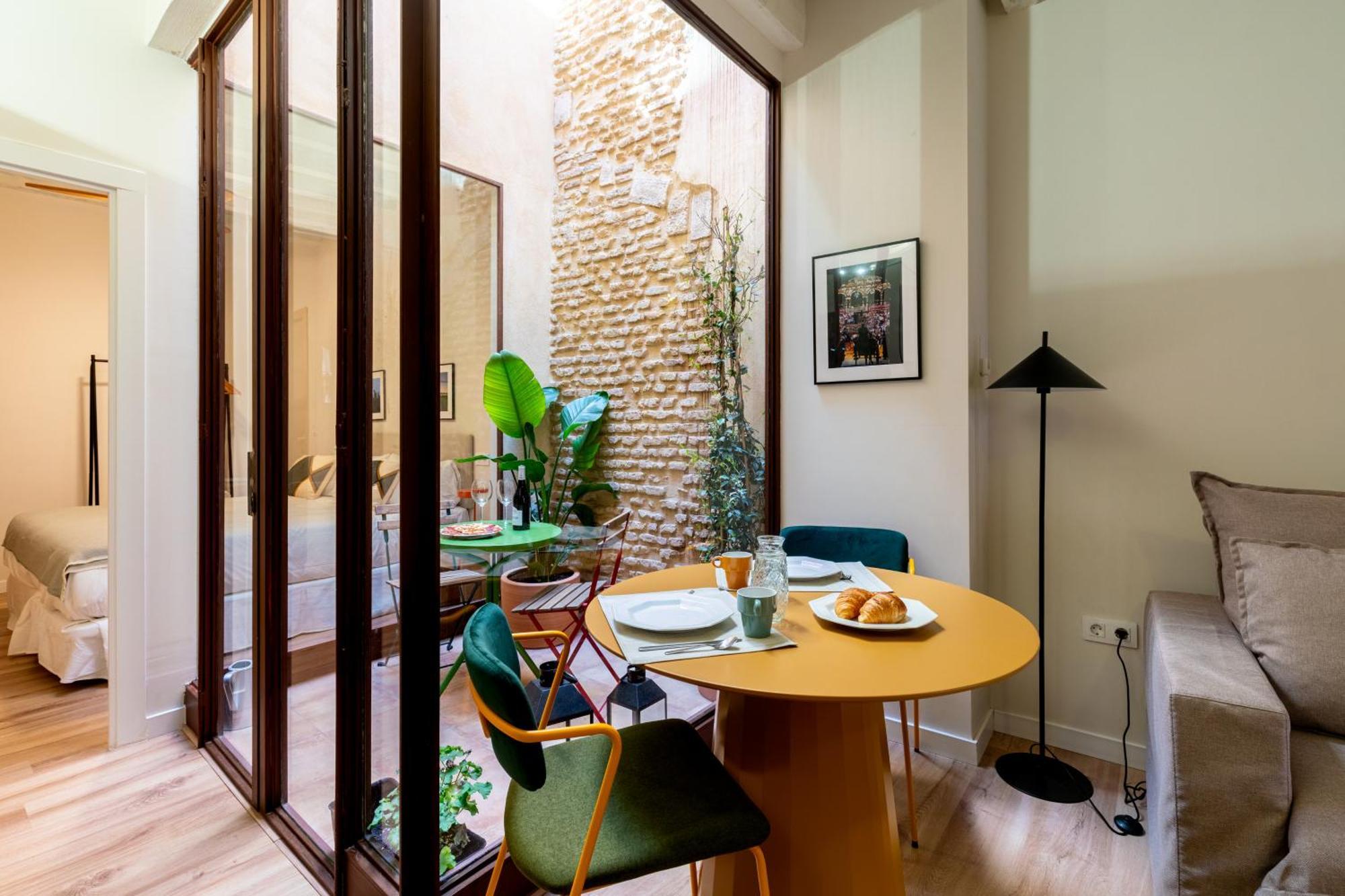 O&l Casa Barrabas Aparthotel Seville