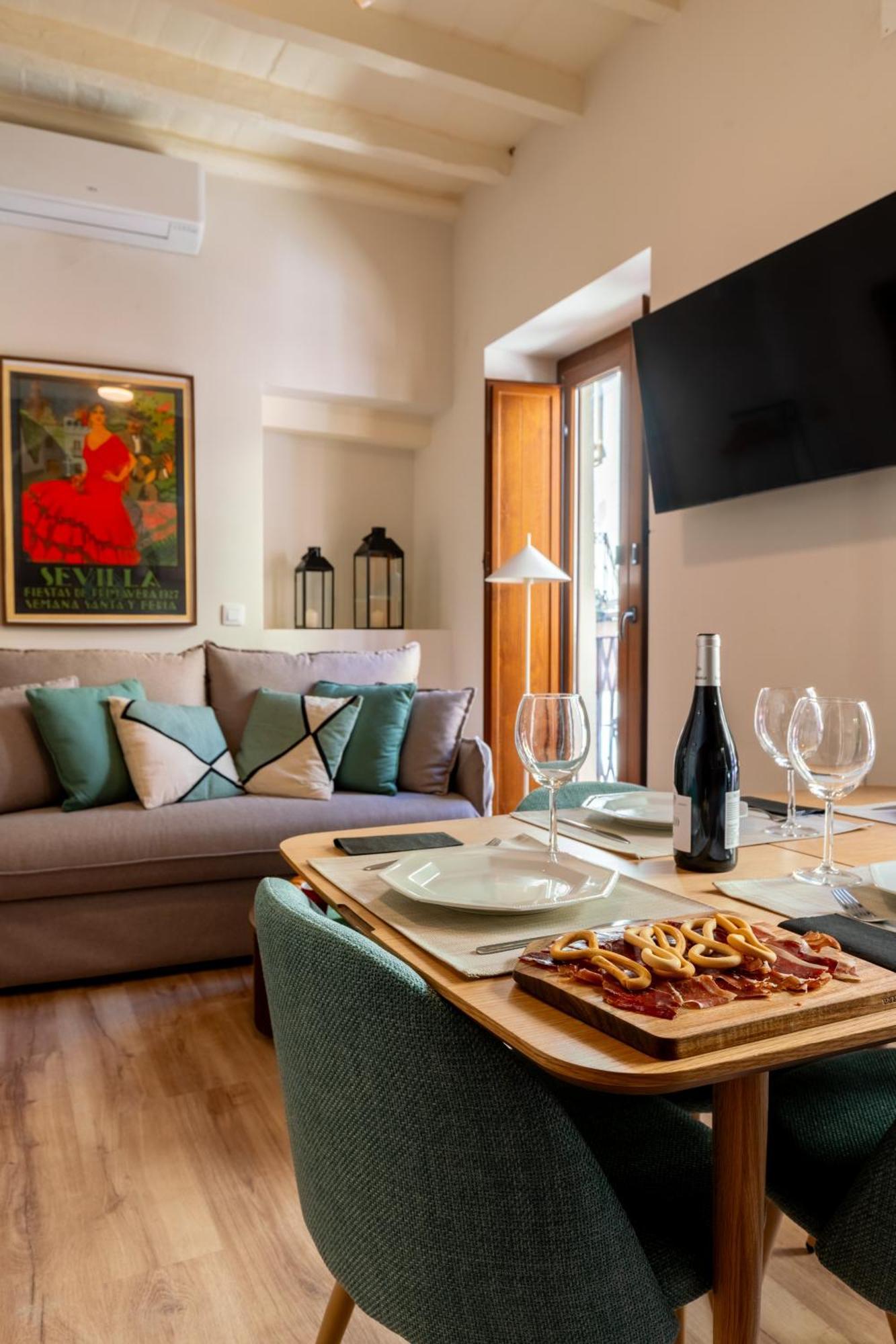 Aparthotel O&l Casa Barrabas *