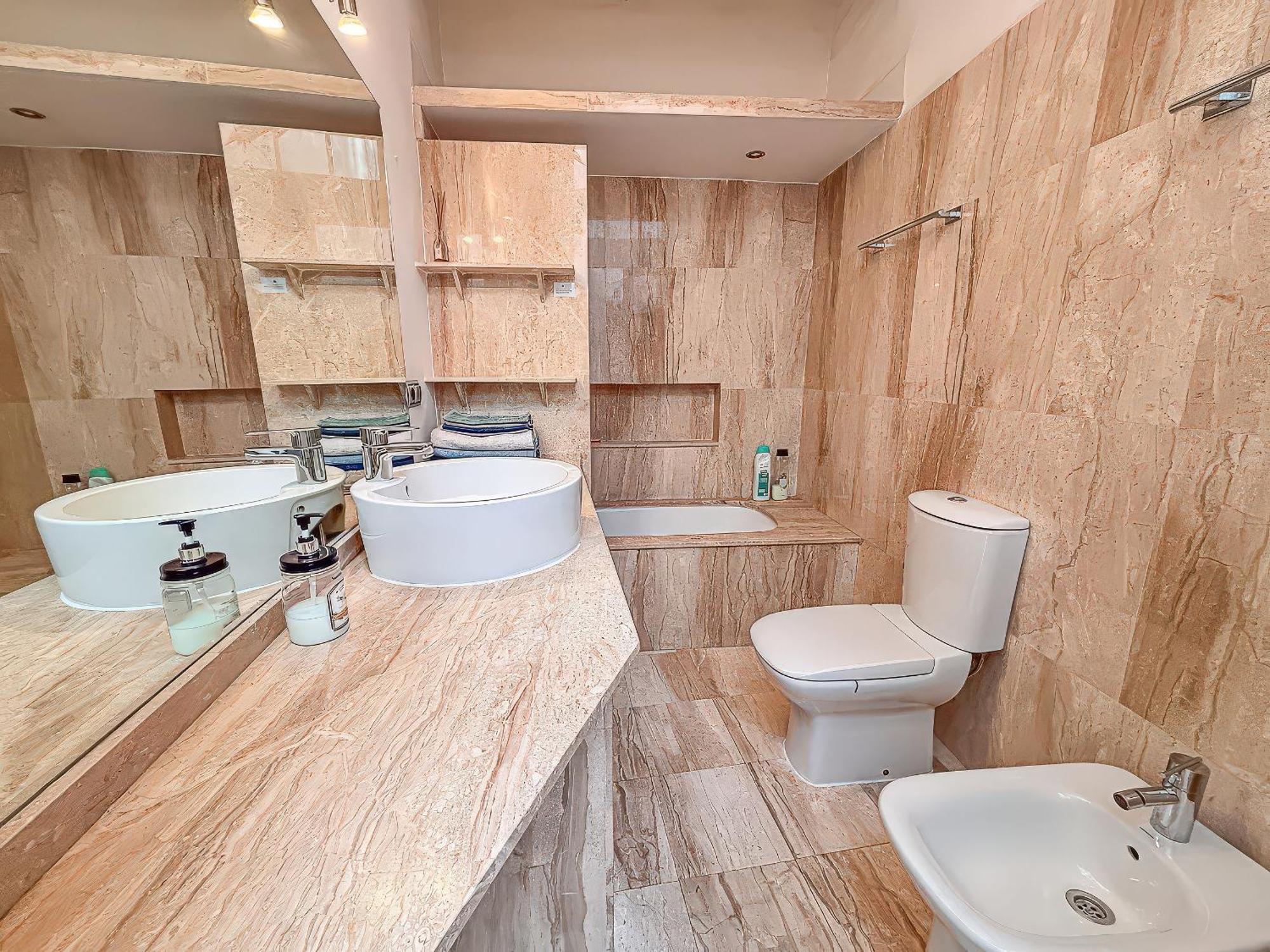 Rooftop Maisonette With Magnificent Terrace Apartment *