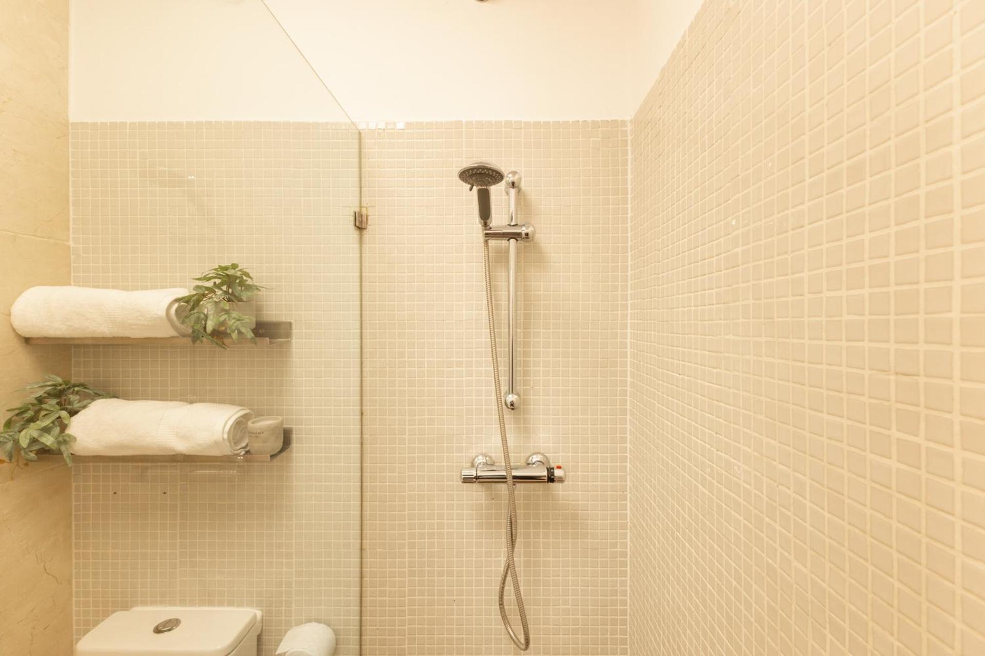Cerrajeria 16 Apartment Seville