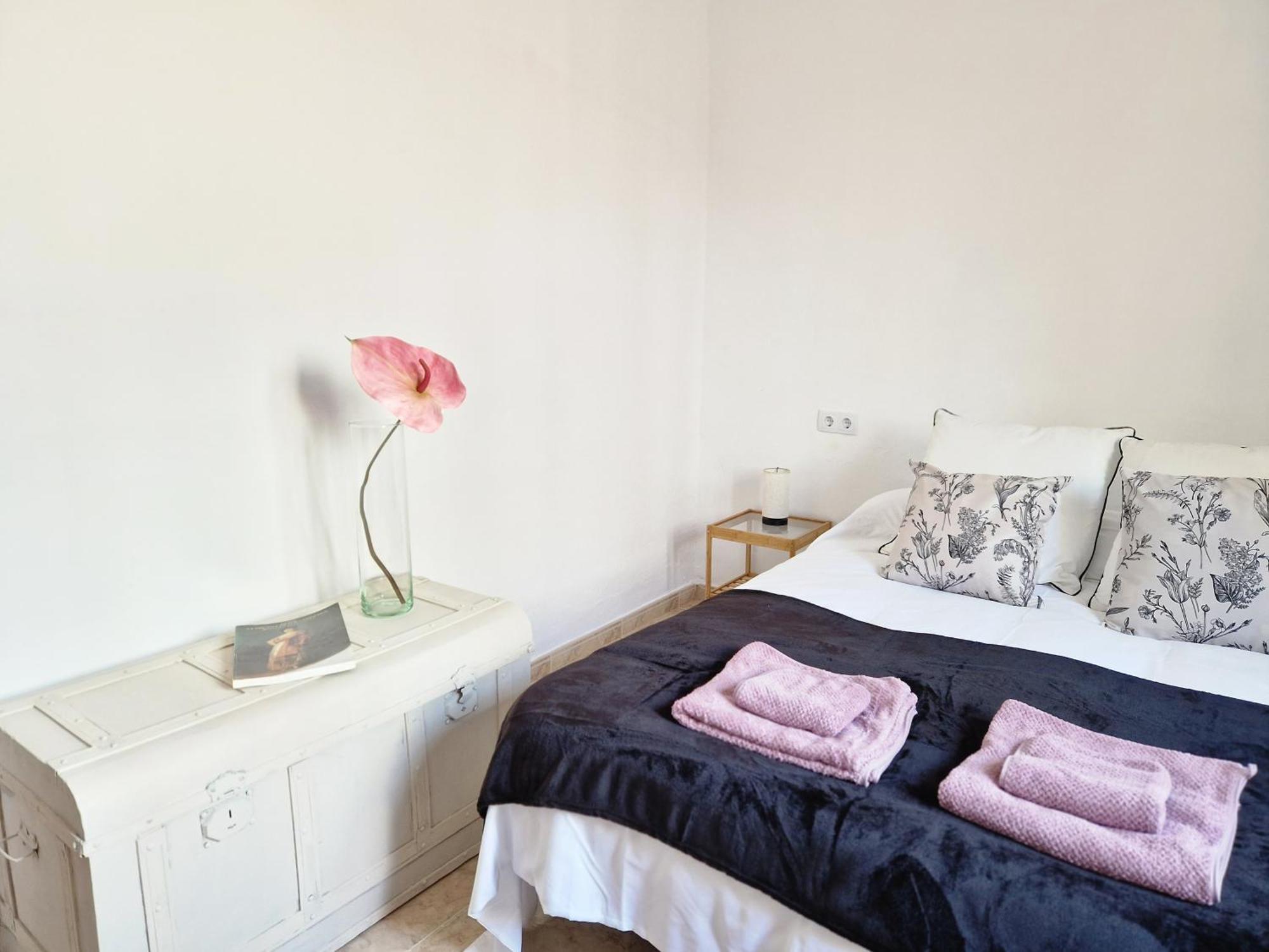 Naranjas De Reina Mercedes Apartment